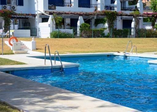 Beach Side Apartments Calahonda Sitio de Calahonda Zewnętrze zdjęcie